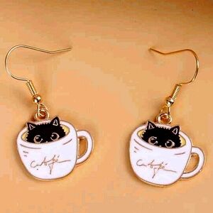 CLEARANCE Cat Detail Cup Drop Earrings